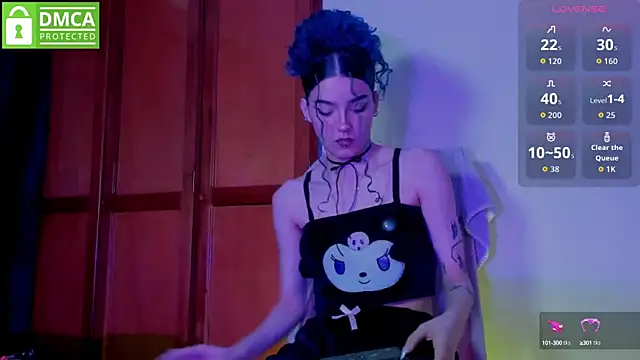 Bluedarkelf888 online show from September 18, 2025, 6:10 pm