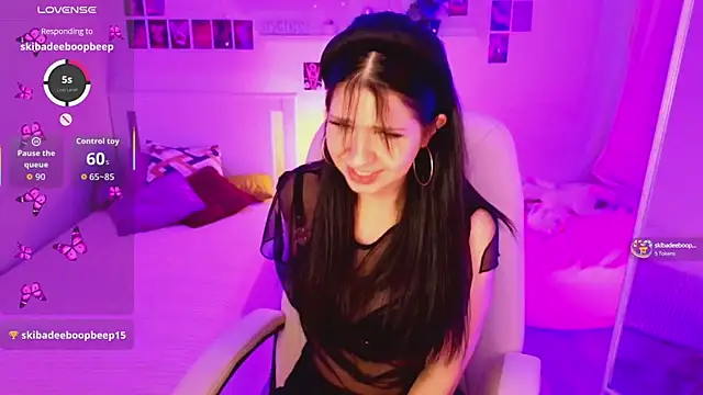 Wander Waves online show from September 30, 2025, 8:47 pm