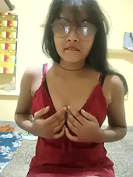 RAYI Queen 2 online show from November 22, 2025, 10:36 am