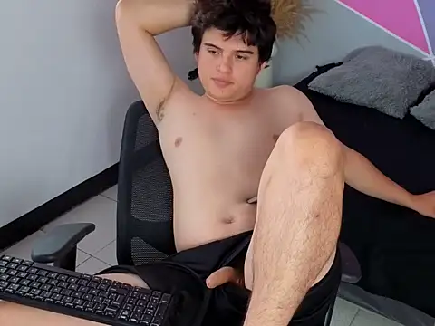 invincible200 online show from November 13, 2025, 3:55 pm