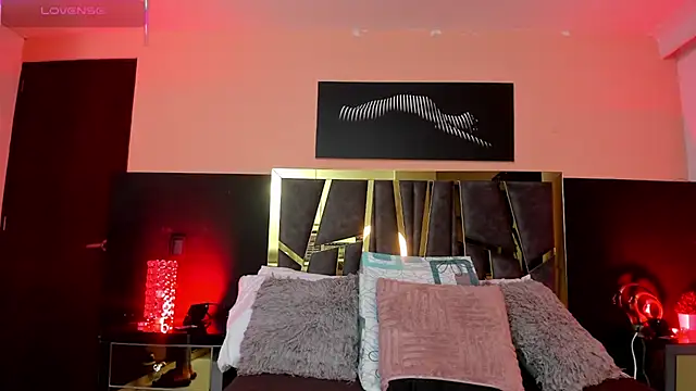 Snapshot of ScarletTorres chatting on November 8, 2025, 3:23 pm ScarletTorres online show from November 8, 2025, 3:23 pm