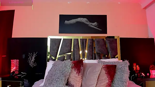 Snapshot of ScarletTorres chatting on November 24, 2025, 5:56 pm ScarletTorres online show from November 24, 2025, 5:56 pm