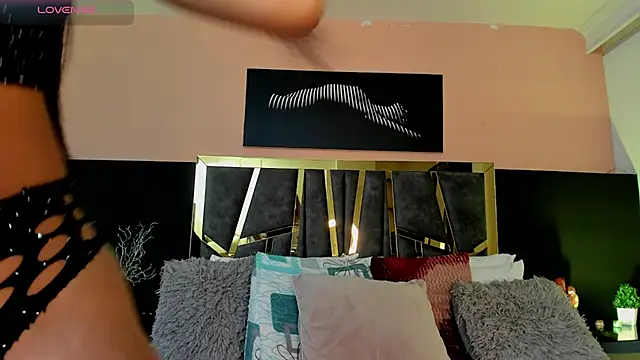 Snapshot of ScarletTorres chatting on December 2, 2025, 6:25 pm ScarletTorres online show from December 2, 2025, 6:25 pm