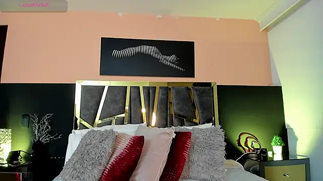 Snapshot of ScarletTorres chatting on December 4, 2025, 7:11 pm ScarletTorres online show from December 4, 2025, 7:11 pm