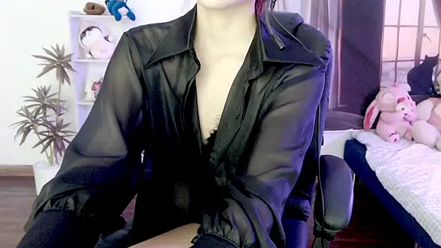 Snapshot of Suzie_Wet_Cave chatting on October 6, 2025, 11:29 am Suzie Wet Cave online show from October 6, 2025, 11:29 am