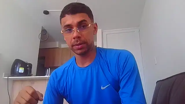 Snapshot of allanjones15 chatting on September 9, 2025, 6:40 pm allanjones15 online show from September 9, 2025, 6:40 pm