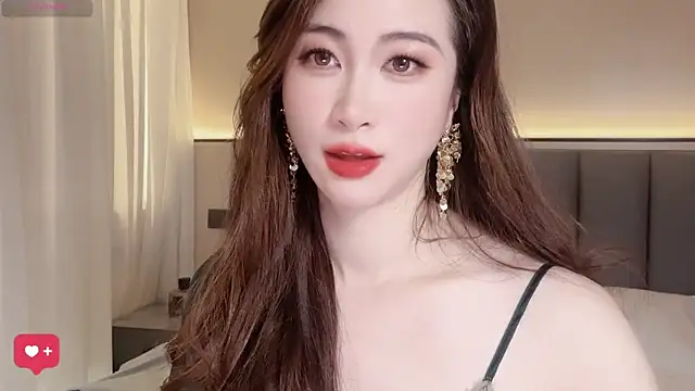 wuyueaini online show from December 15, 2025, 6:39 am