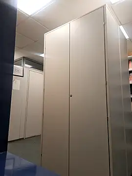 monella821 online show from November 27, 2025, 4:31 pm