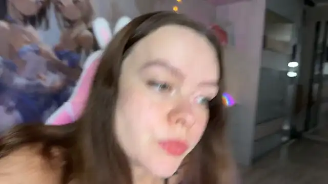 Snapshot of Sasha_Copelandyy chatting on October 17, 2025, 5:10 am Sasha Copelandyy online show from October 17, 2025, 5:10 am