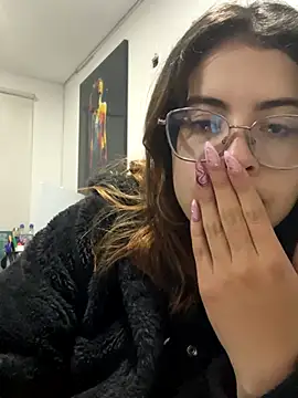 Snapshot of Isabela_Colins chatting on September 20, 2025, 11:55 am Isabela Colins online show from September 20, 2025, 11:55 am