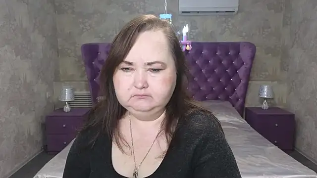 Snapshot of Eloisa_Eliot chatting on December 4, 2025, 4:48 pm Eloisa Eliot online show from December 4, 2025, 4:48 pm