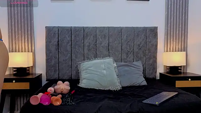 Liam forest  online show from October 1, 2025, 4:51 am