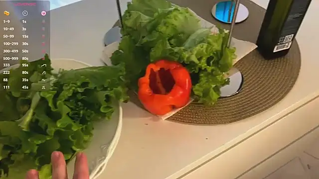 GabiMeshuggah online show from November 7, 2025, 9:37 pm