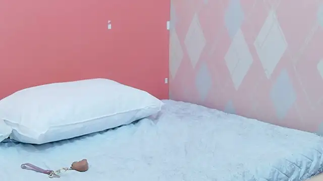 Snapshot of little_beillis chatting on November 6, 2025, 1:12 pm little beillis online show from November 6, 2025, 1:12 pm