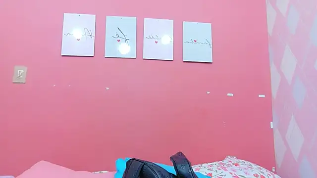 Snapshot of little_beillis chatting on November 20, 2025, 1:11 pm little beillis online show from November 20, 2025, 1:11 pm