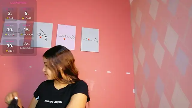 Snapshot of little_beillis chatting on November 29, 2025, 1:03 pm little beillis online show from November 29, 2025, 1:03 pm