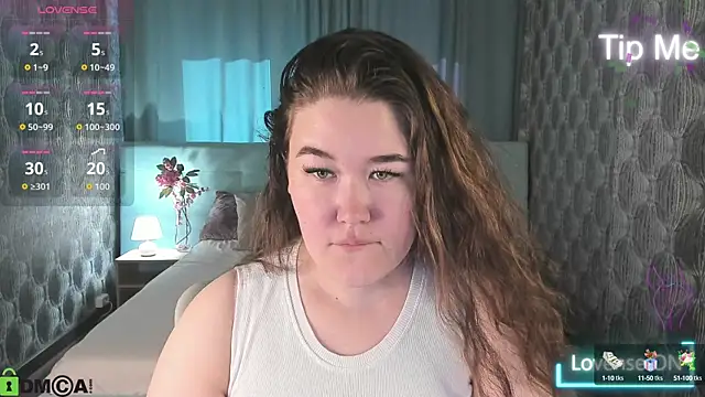 Snapshot of Tara_Torres chatting on September 26, 2025, 7:34 am Tara Torres online show from September 26, 2025, 7:34 am