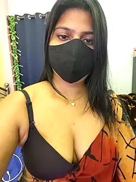 hoty sonali online show from November 3, 2025, 4:14 am