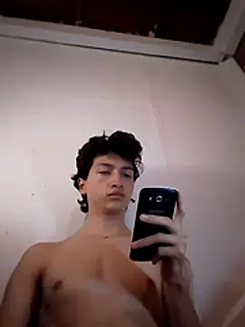 Snapshot of KevinCoppola chatting on December 15, 2025, 7:45 am KevinCoppola online show from December 15, 2025, 7:45 am