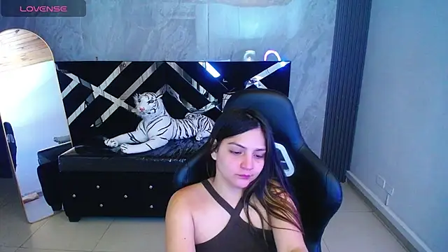 Snapshot of emily_cooper_t chatting on September 11, 2025, 2:55 am emily cooper t online show from September 11, 2025, 2:55 am