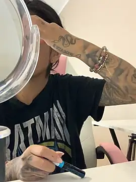 Snapshot of mrskarmaa chatting on November 15, 2025, 6:00 am mrskarmaa online show from November 15, 2025, 6:00 am