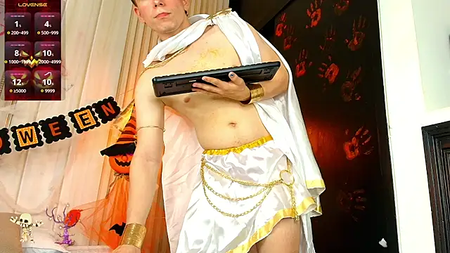 TaylerWhite online show from November 1, 2025, 12:40 pm