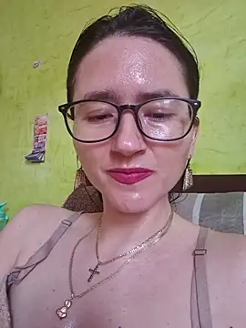 Linda Hot13 online show from October 20, 2025, 3:12 pm