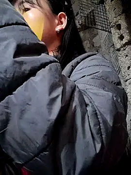 Sunyinn online show from November 2, 2025, 2:03 am