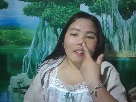 PhamPhung online show from September 12, 2025, 1:11 pm