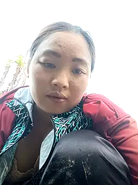 PhamPhung online show from September 20, 2025, 9:43 am