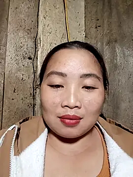 PhamPhung online show from October 10, 2025, 2:49 pm