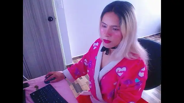 Snapshot of mystica_25 chatting on November 1, 2025, 4:09 pm mystica 25 online show from November 1, 2025, 4:09 pm