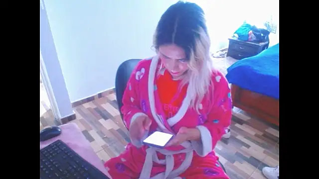 Snapshot of mystica_25 chatting on November 16, 2025, 3:06 pm mystica 25 online show from November 16, 2025, 3:06 pm