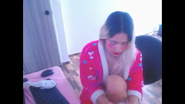 Snapshot of mystica_25 chatting on November 19, 2025, 3:45 pm mystica 25 online show from November 19, 2025, 3:45 pm