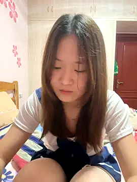 Snapshot of CoCo-s chatting on November 9, 2025, 5:55 pm CoCo-s online show from November 9, 2025, 5:55 pm