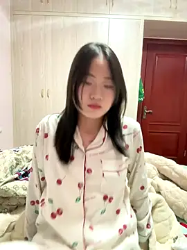 Snapshot of CoCo-s chatting on December 5, 2025, 12:47 pm CoCo-s online show from December 5, 2025, 12:47 pm