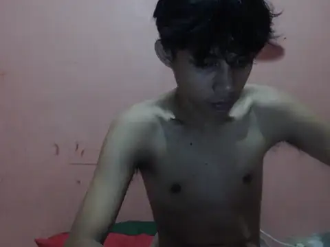 Snapshot of Kyoshi_19 chatting on November 9, 2025, 10:35 am Kyoshi 19 online show from November 9, 2025, 10:35 am