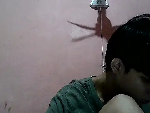 Snapshot of Kyoshi_19 chatting on November 13, 2025, 12:26 pm Kyoshi 19 online show from November 13, 2025, 12:26 pm