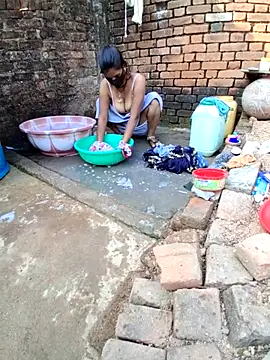 Snapshot of RAYI_Queen_3 chatting on November 24, 2025, 4:01 am RAYI Queen 3 online show from November 24, 2025, 4:01 am