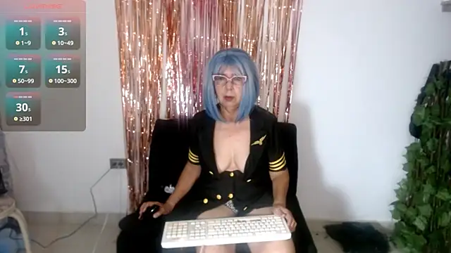 ruth blue21 online show from November 12, 2025, 2:12 am