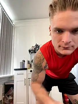 Snapshot of King_Kev_ chatting on November 4, 2025, 5:45 pm King Kev online show from November 4, 2025, 5:45 pm