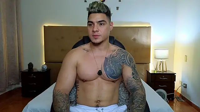 Steven Velez online show from September 16, 2025, 12:11 am