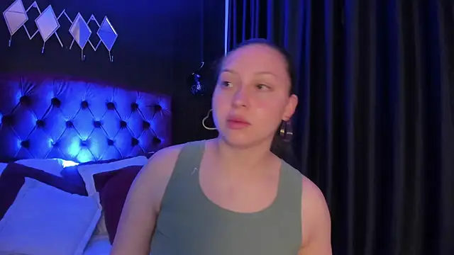 Snapshot of Widny_Beaumont chatting on November 16, 2025, 3:56 am Widny Beaumont online show from November 16, 2025, 3:56 am