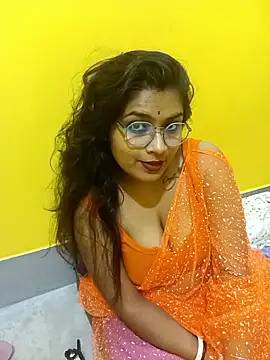 Naughty-Chaaya online show from September 23, 2025, 6:44 pm