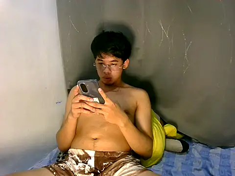 Snapshot of Hardcockeson chatting on September 18, 2025, 12:40 pm Hardcockeson online show from September 18, 2025, 12:40 pm