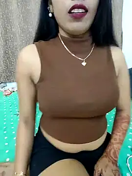 Snapshot of priya_26 chatting on November 6, 2025, 12:39 pm priya 26 online show from November 6, 2025, 12:39 pm