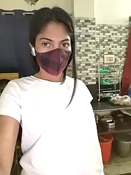 Snapshot of priya_26 chatting on November 15, 2025, 7:05 am priya 26 online show from November 15, 2025, 7:05 am