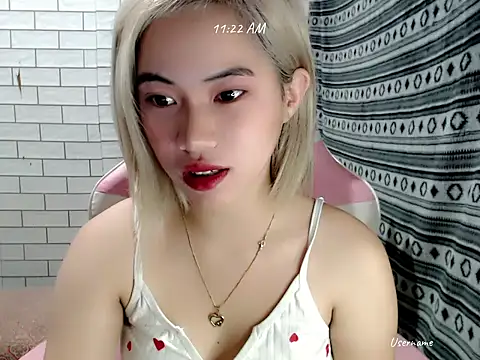 Snapshot of Rainea149 chatting on October 26, 2025, 3:23 am Rainea149 online show from October 26, 2025, 3:23 am