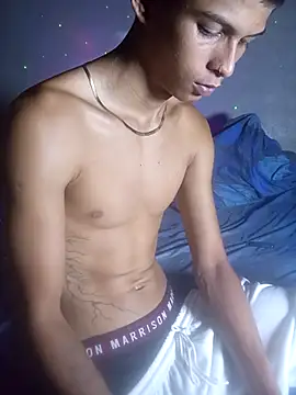 Snapshot of God_Eros_23cm chatting on September 17, 2025, 4:25 am God Eros 23cm online show from September 17, 2025, 4:25 am