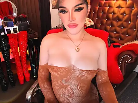 Snapshot of devongarcia chatting on October 27, 2025, 8:35 pm devongarcia online show from October 27, 2025, 8:35 pm